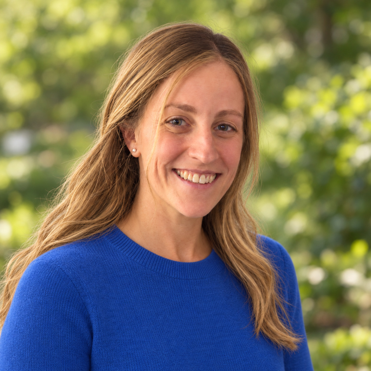 Avigail Levinson, Loan Manager