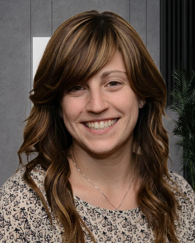 Avigail Levinson, Loan Manager